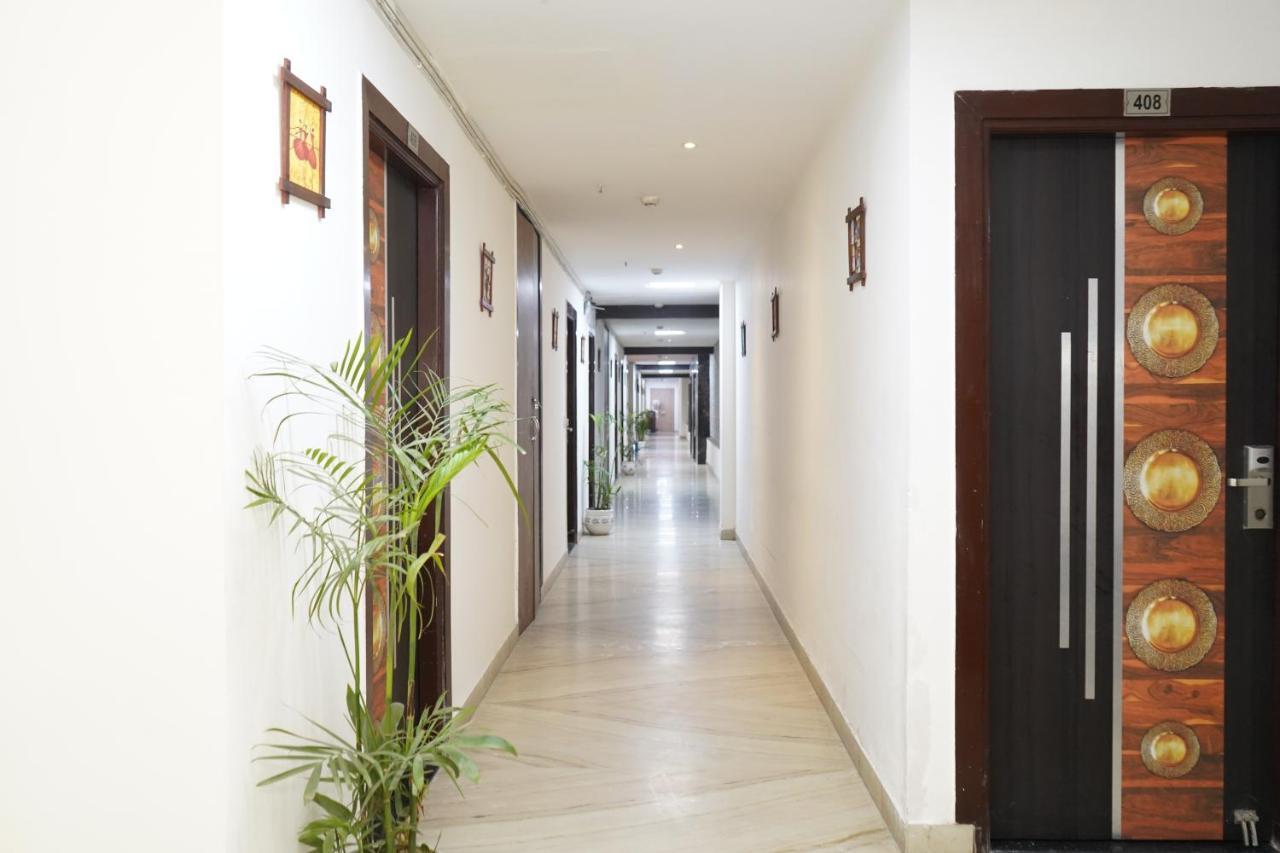 The Dwelling Paradise Hotel Greater Noida Luaran gambar